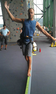 Slacklining in this awesome climbing hall