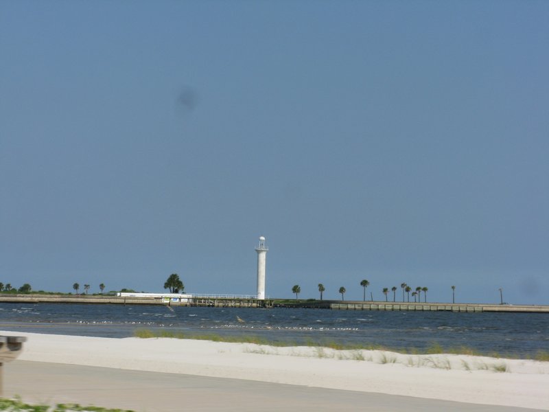 Beach Between Gulfport & Biloxi