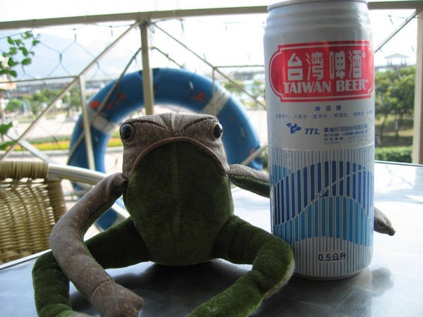 Frog Crunk on Taiwan Beer