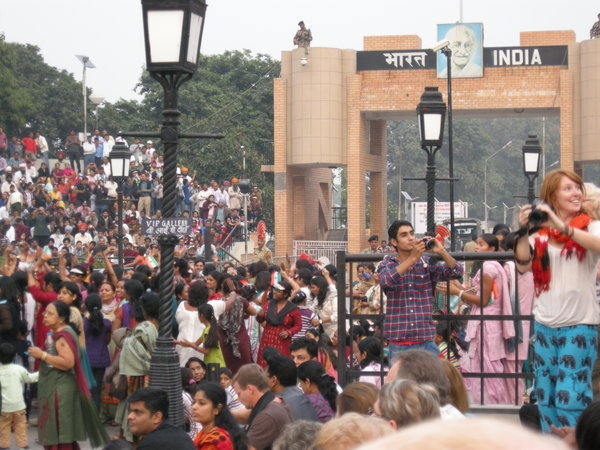 Crowds at the Indian side of the border