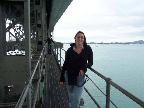 Me Under Aukland Harbour Bridge