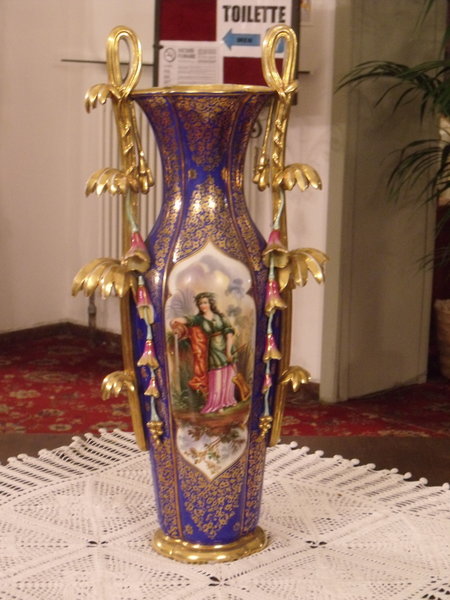 Renaissance style vase