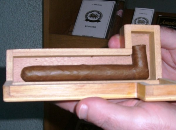 Cigar pipe