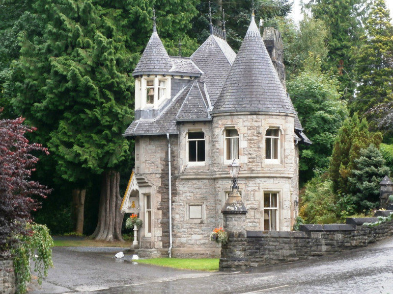 Pitlochry house