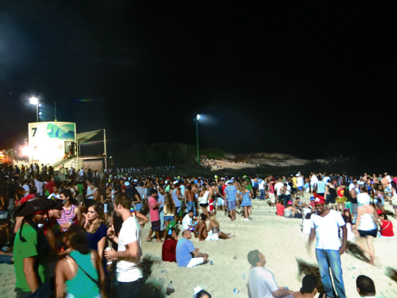 05. Ipanema Beach at night