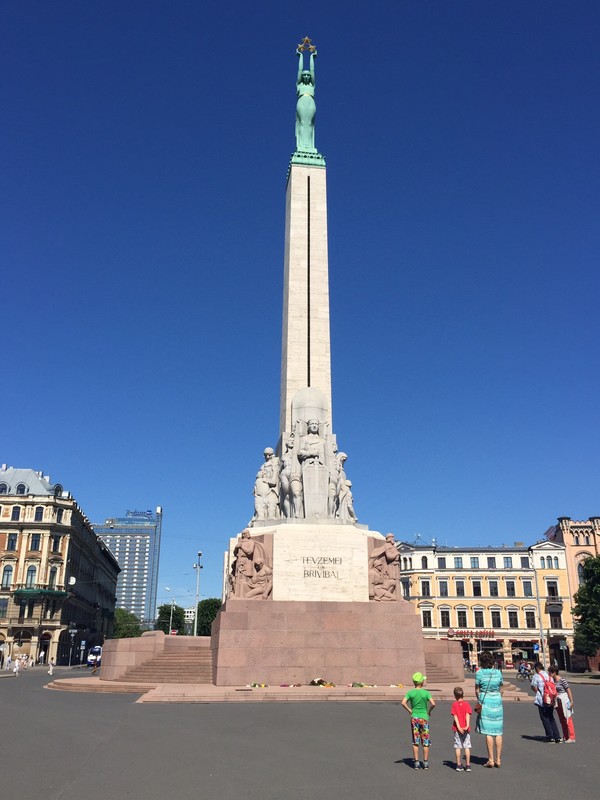 Freedom monument from 1920 ( stopped Russian  attack back then)