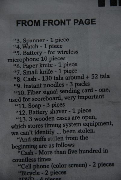 En op pagina 2: de lijst van gestolen goederen waaronder 3 stuks zeep, 3 pakjes noodles......