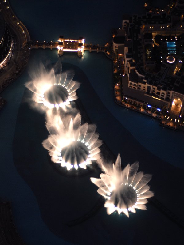 Fontijnen vanaf de Burj Khalifa