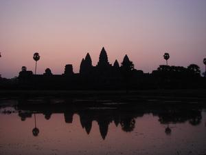 Sun Rise behind the most amazing temple on the world