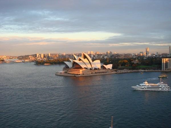 The opera house as the sun goes down