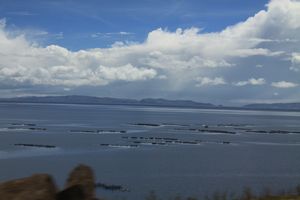 lake titicaca on the way4