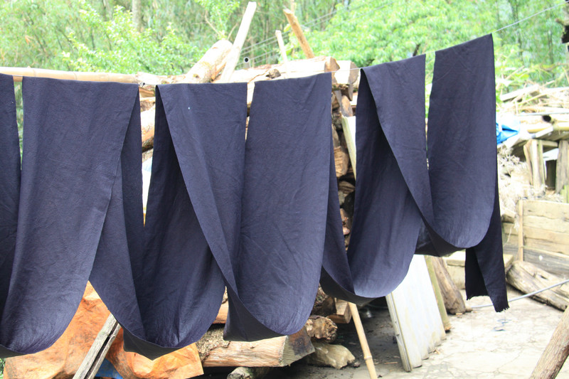 hemp cloth being dyed indigo
