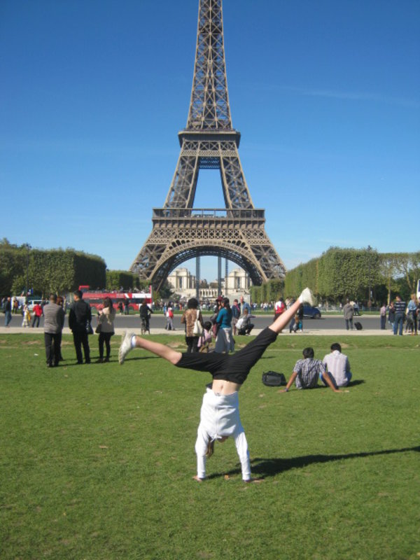 Handstands at the Eiffel Tower