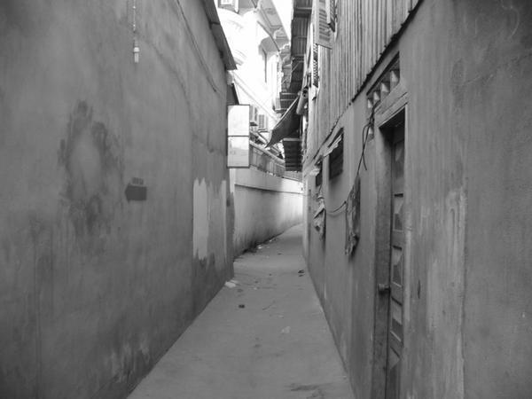 The alleyways of Phnom Penh