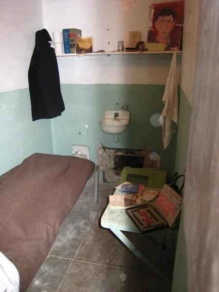 San Francisco Alcatraz breakout cell