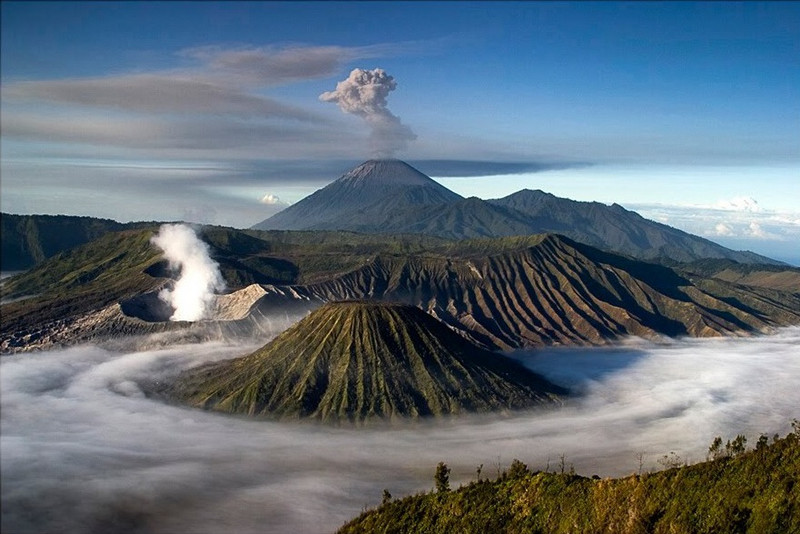 Mount-Bromo-East-Java-Indonesia