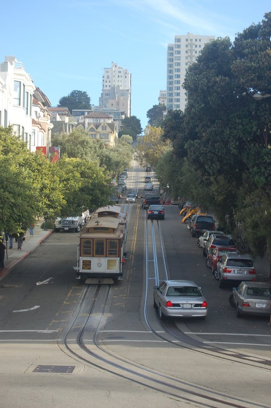 Typical San Francisco street scene...just needs a cop chase screaming down the hill!