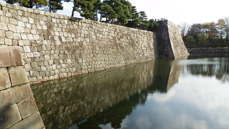 A formidable inner moat.
