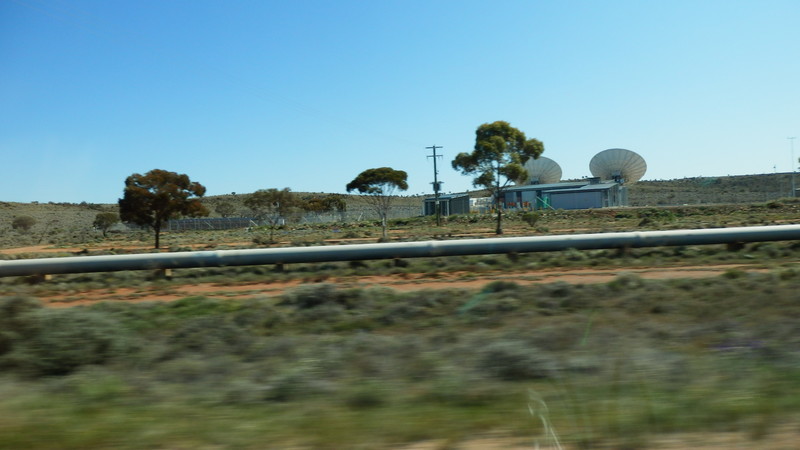 North of Broken Hill we spotted these two large satellite dishes.