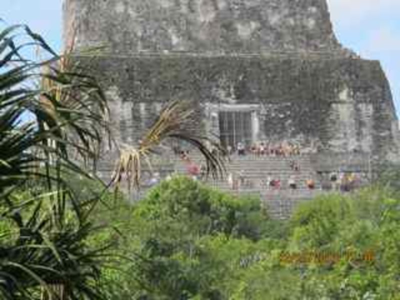 8.Turistas on Temple 4, 70 m high
