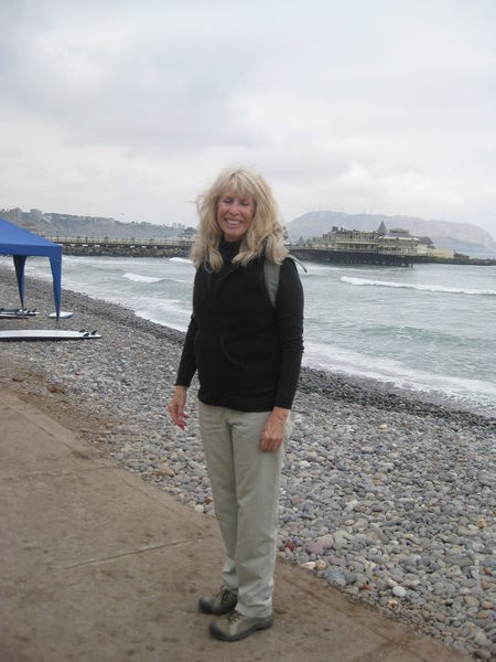 Betsy by the Sea, Lima