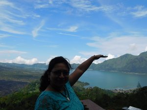 Day 3 - Mt Batur - lake