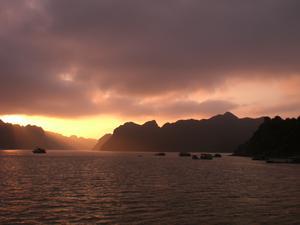 Sunset on Halong Bay 