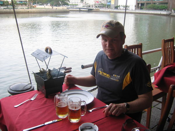 Dave with dinner at Boat Quay