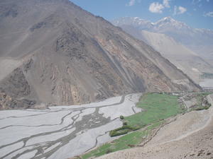 Looking into the Kali Gandaki Valley