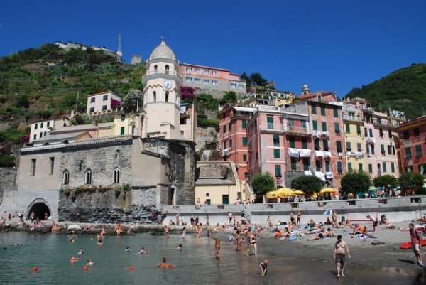 Vernazza Town
