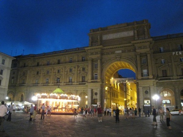 Piazza Republica, Florence