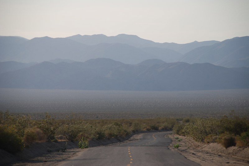Entering Joshua Tree from the South