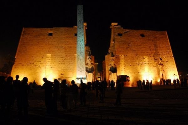Night time at the front of Luxor Temple.