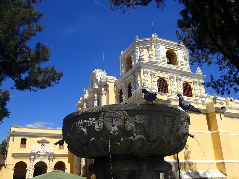 Fountain @ Church de Merced