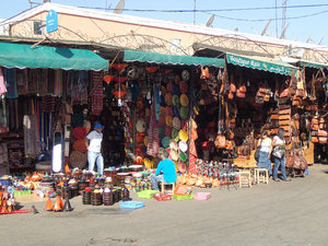 Just imagine a square mile of these shops... and then imagine that you can't see two feet in front of you, because of the throngs of people... that is Jamaa el Fna!!!