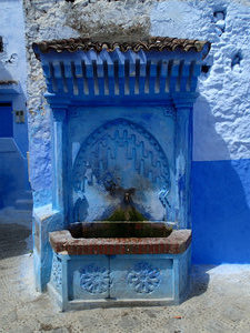 This is a spigot for water... they are located all over Morocco and in most cities.  Sometimes you will see them randomly on the side of the road.
