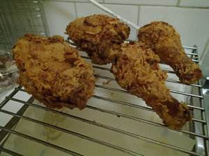 TADA!!!  Fried chicken!!!  Southern style!  YES!!!!