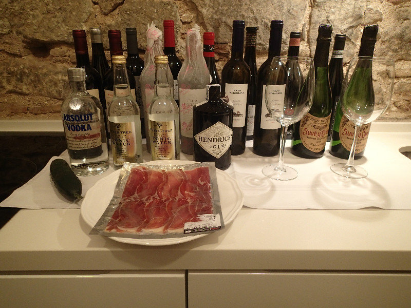 Serrano ham, cucumbers and Hendricks gin... what a wonderful Barcelona hello!  All of this display was personally arranged for us by the owner of the apartment we rented.  It was completely fabulous!   