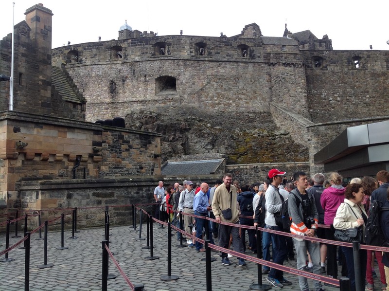 Long line at Edinburgh Castle