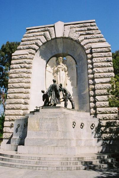War memorial 