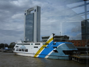 The Ferry to Uruguay