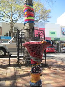 Knitted water fountain