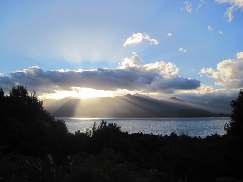 Lake Te Anau sunset