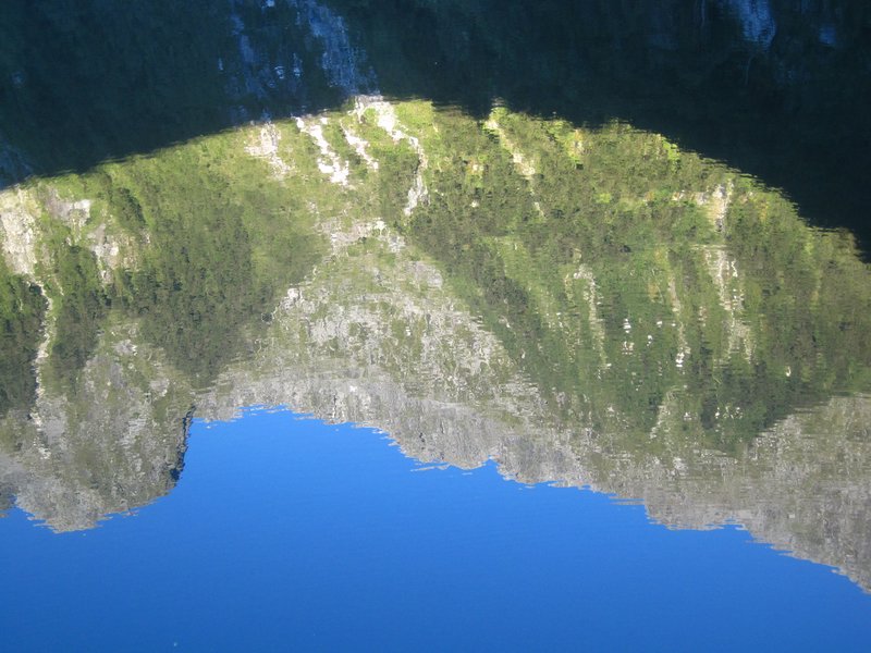 Perfect reflection in Doubtful Sound