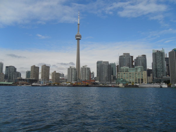 Toronto skyline from the island