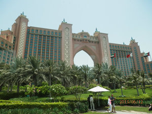 The mighty Atlantis Hotel out beyond the Palms
