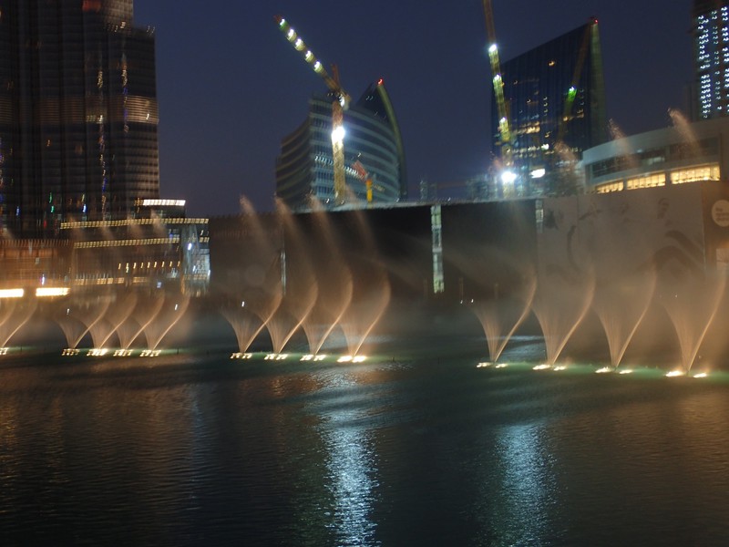 Every night, the light and sound show, in Dubai Mall