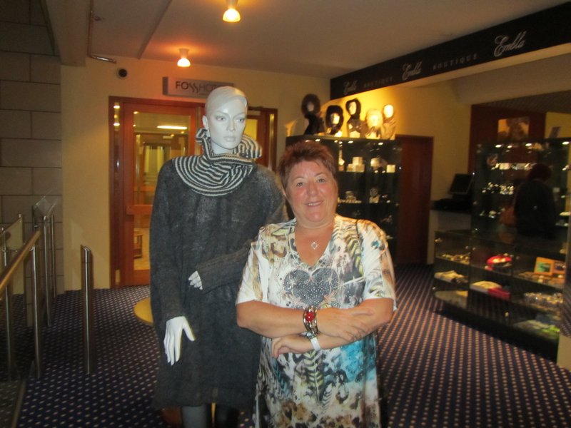 love that mannequin in the lobby - great clothes