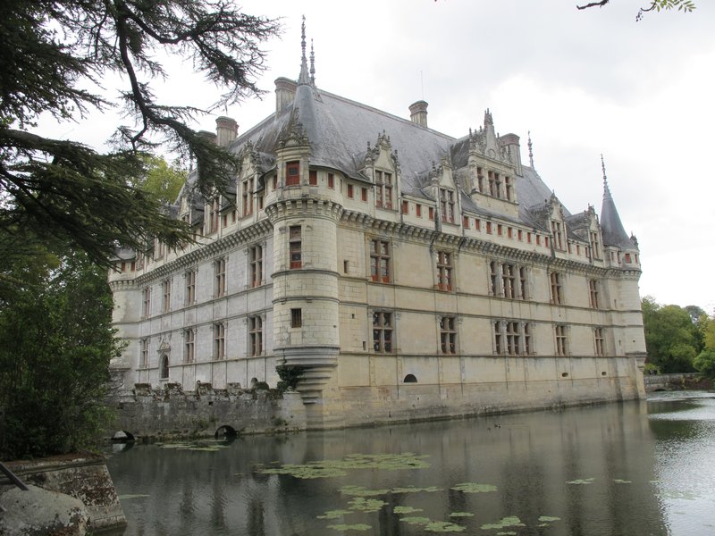 Azay le Rideau chateau