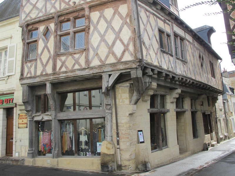 medieval building Chinon